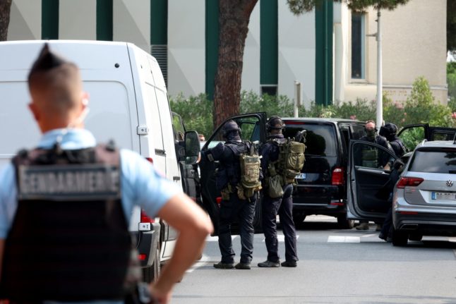 Synagogue attack suspect caught in shootout with French police: source