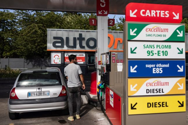 For how long will drivers in France enjoy drop in fuel prices?