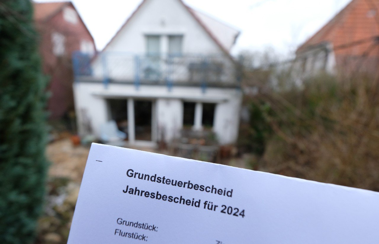 Will homeowners in Germany ever get their new property tax bills?