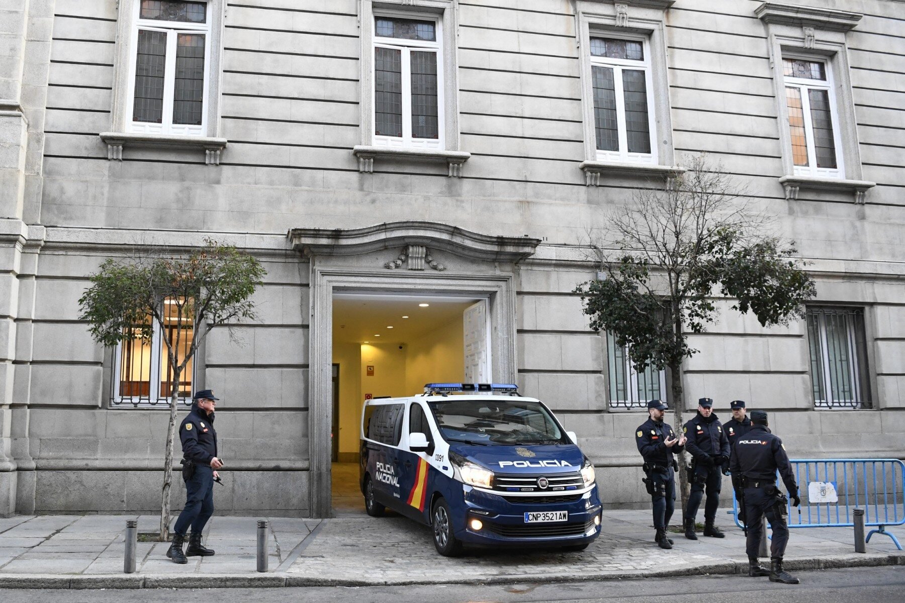 Spanish court upholds fine for nude police station visitor