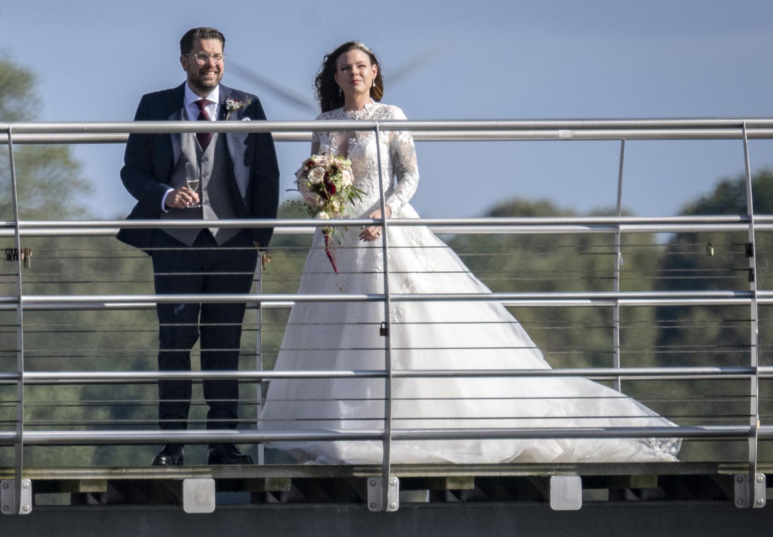 Why was there a gang leader at Sweden Democrat leader Jimmie Åkesson's wedding?