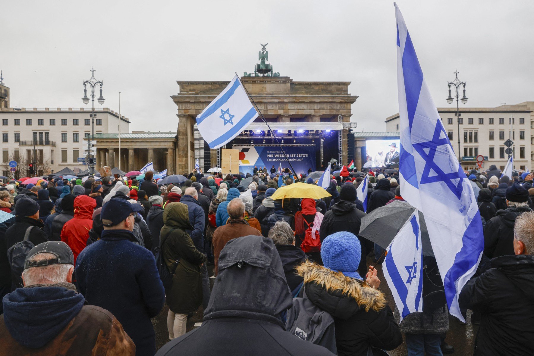 German parliament passes controversial anti-Semitism resolution