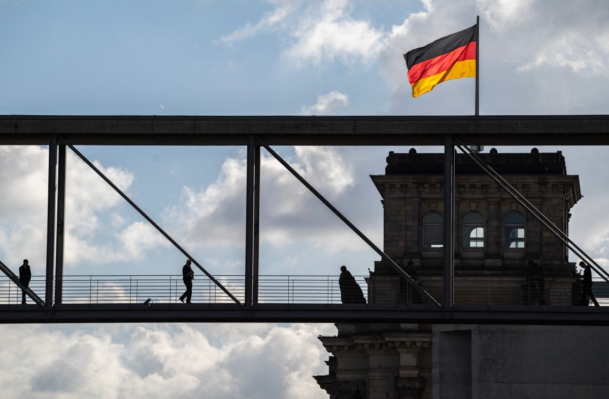 Will Germany’s coalition government manage to stay afloat?