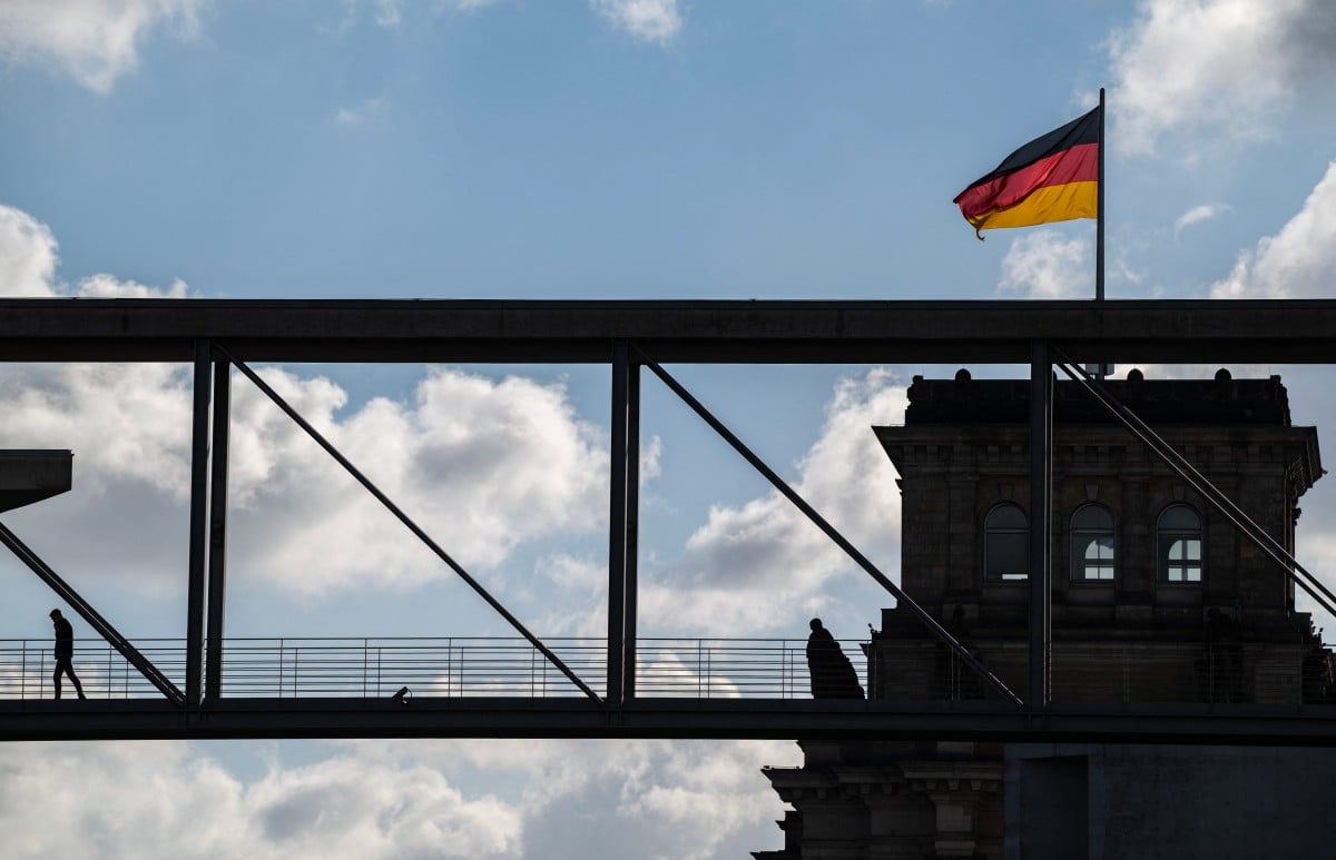 German government in crisis: What happens next?