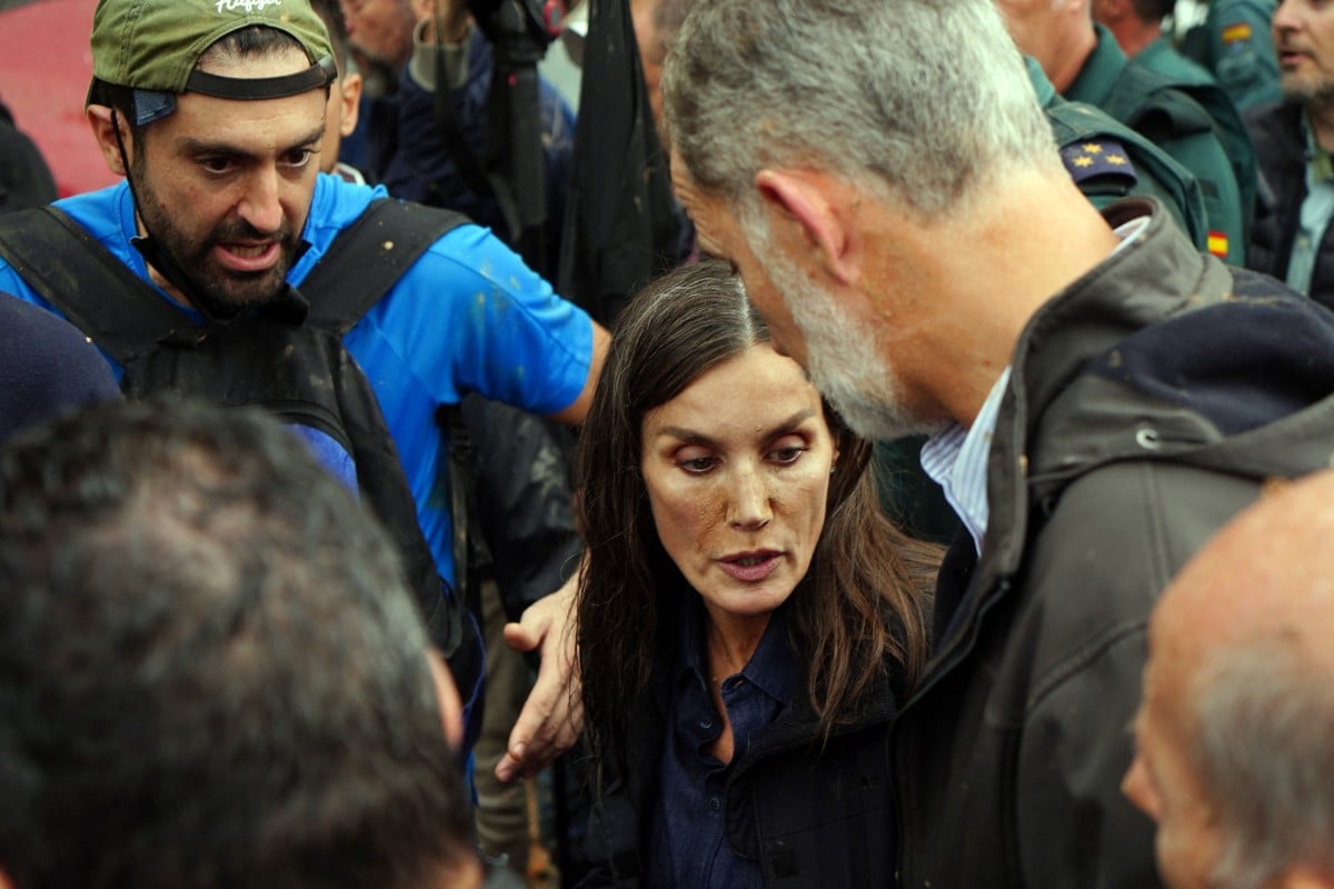 Why did flood victims get so angry with Spain's royals?