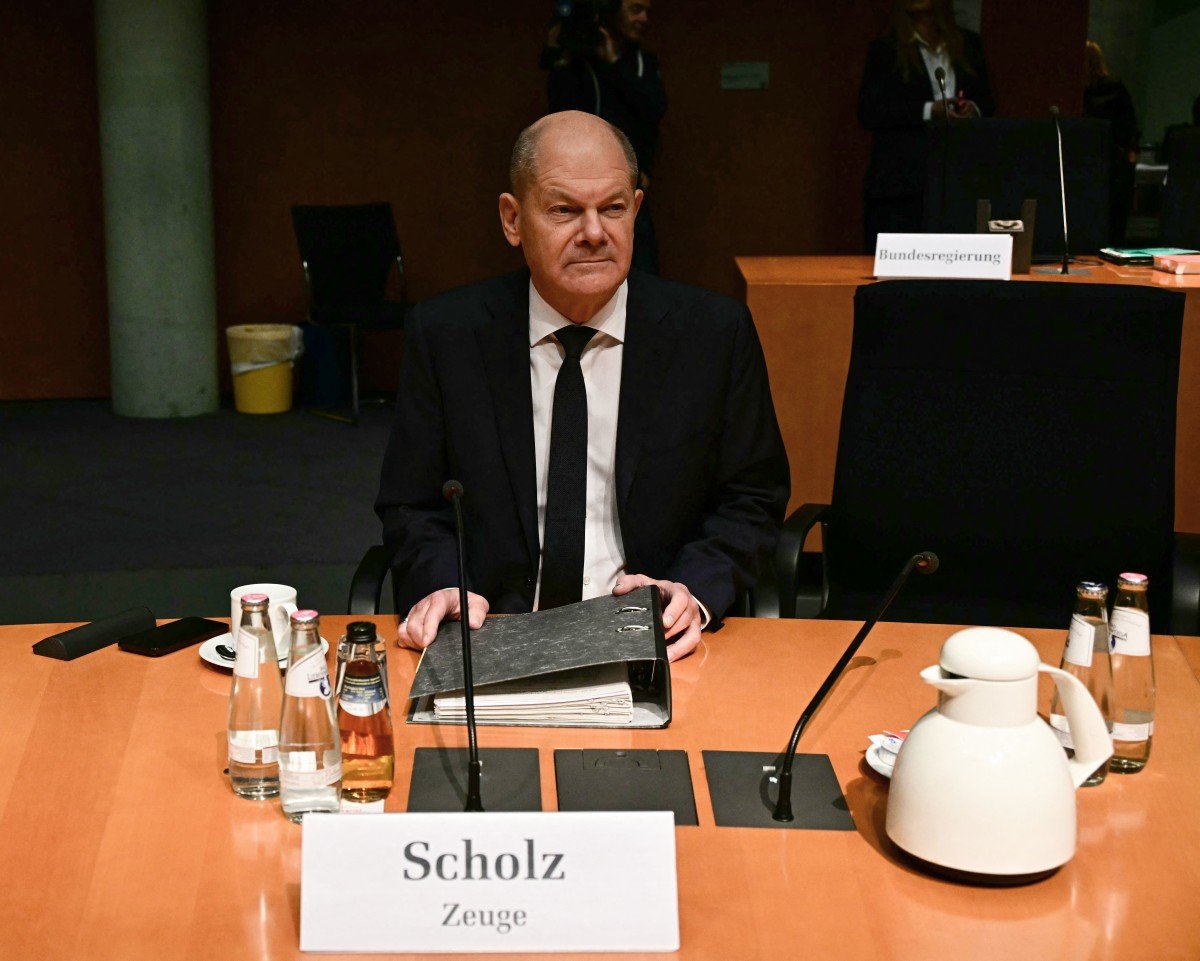 Germany’s Scholz reaffirms Ukraine backing and defends Putin call