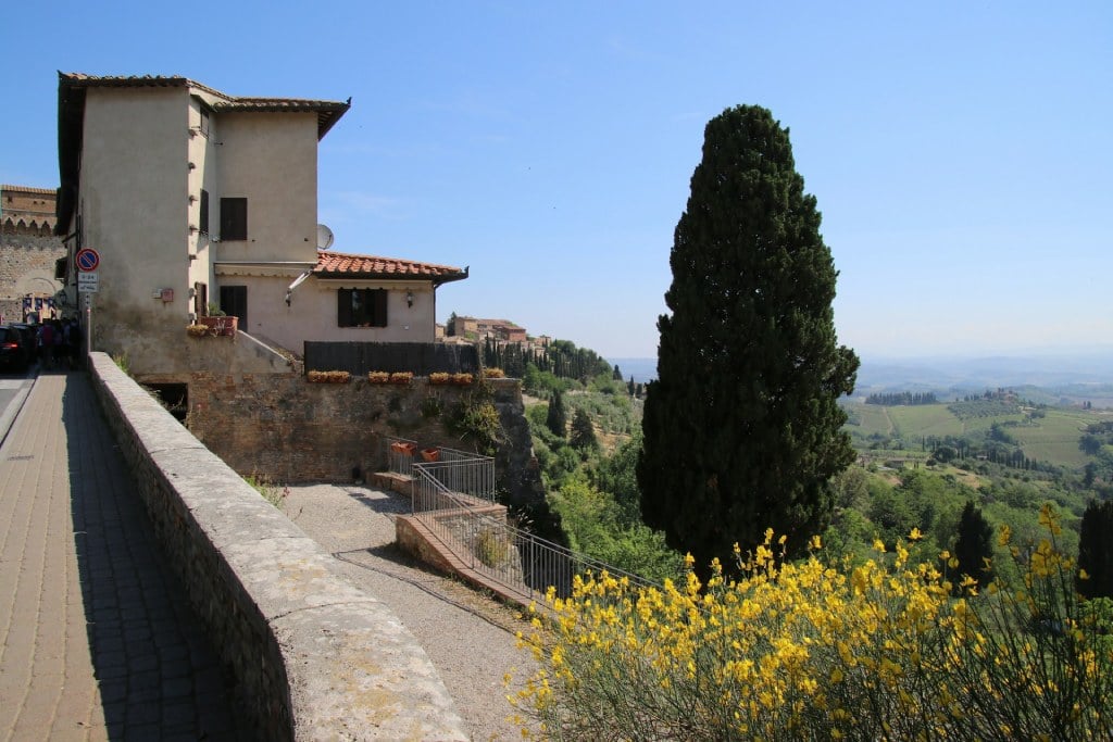 'Embrace the rhythm': How to adapt to life in an Italian village