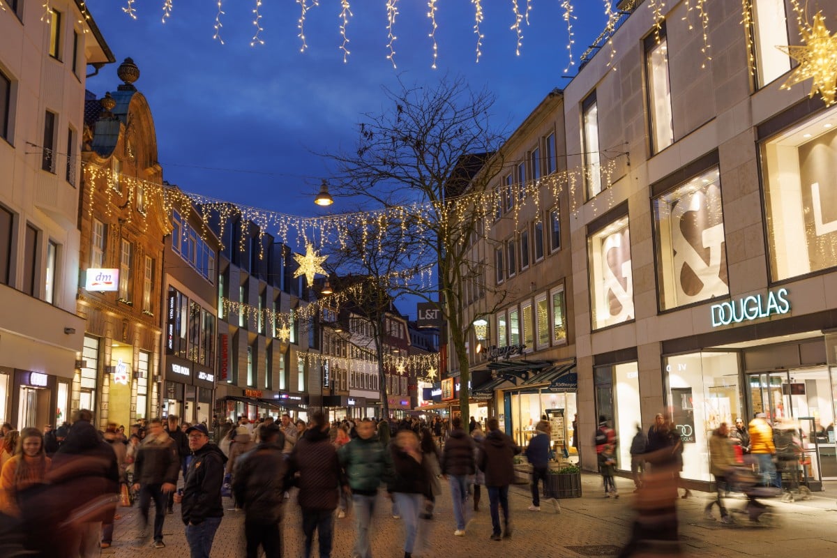 Nine reverse culture shocks of visiting home from Germany at Christmas