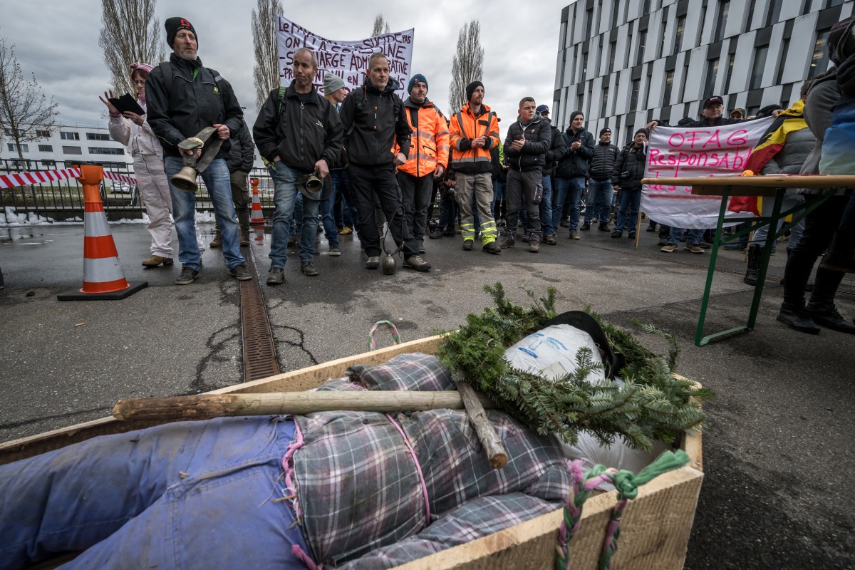 'No food, no future': Swiss farmers say livelihoods are threatened 'No food, no future': Swiss farmers say livelihoods are threatened