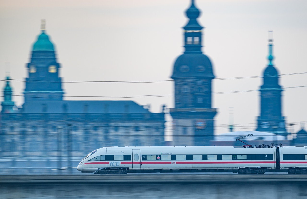 ‘€17.99 or less’: How to get cut-price ICE train tickets in Germany this January