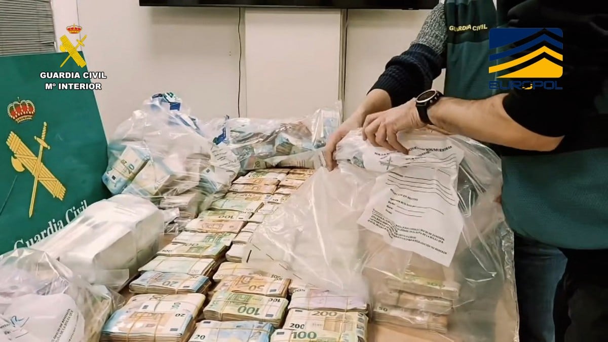 Spain seizes over $6 million in cash from cocaine smugglers