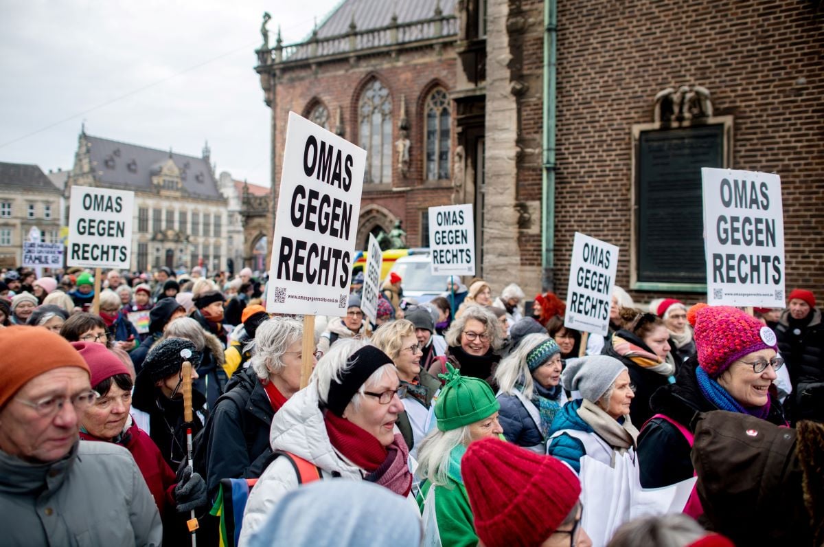 ‘Grannies Against The Right’ hit the streets in Germany ahead of election