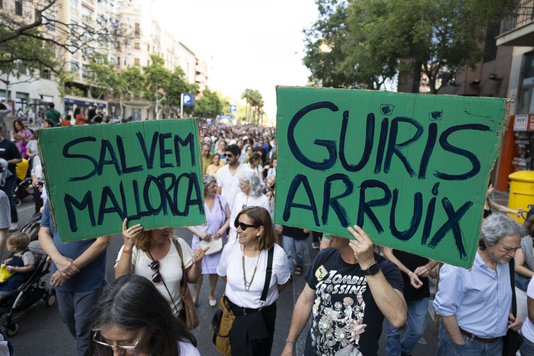 'We're angry, don't come': Mallorca locals send message to tourists