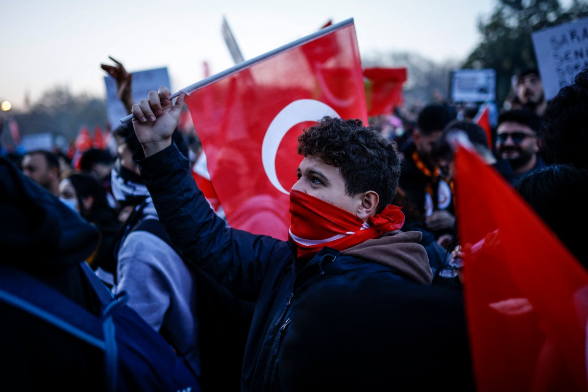 Imamoglu unrest splits Germany’s Turkish community