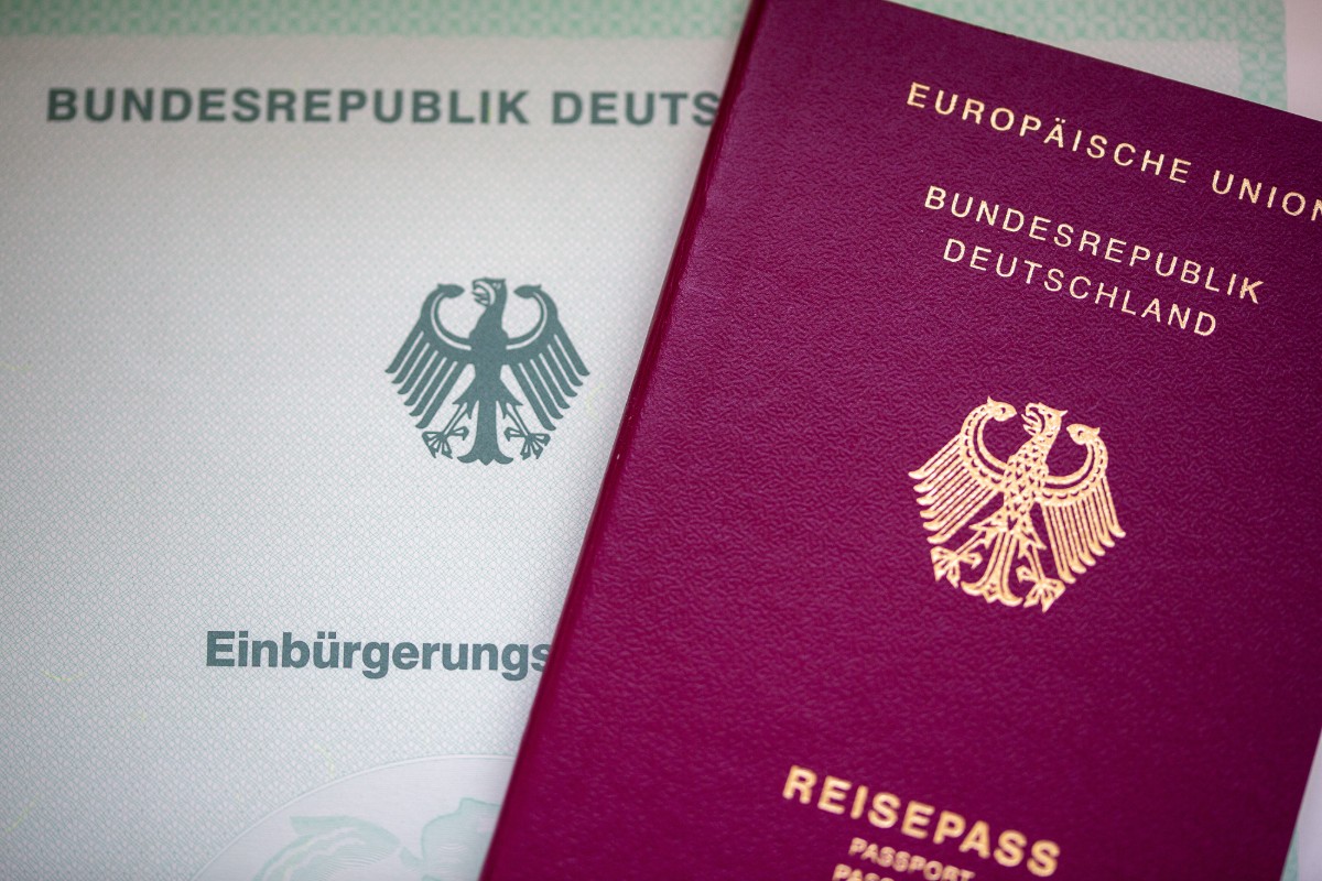 A German passport and naturalisation certificate.