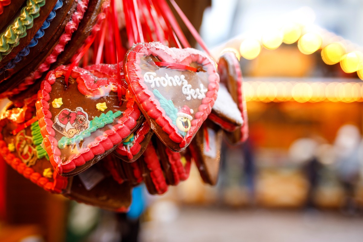 Gingerbread hearts at a German Christmas market.