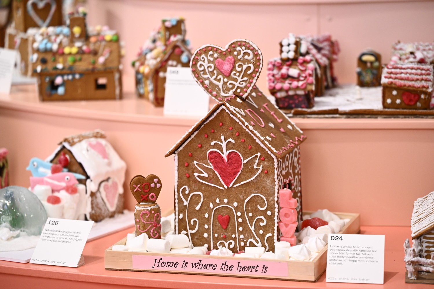 gingerbread house with hearts.
