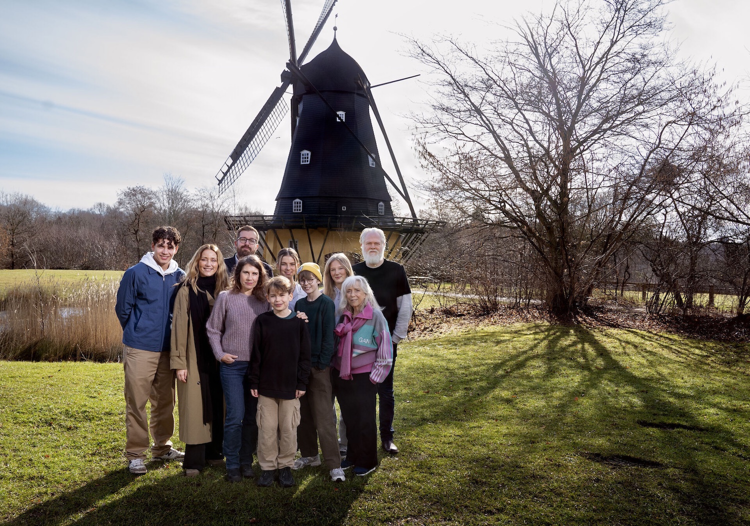 The cast of the 2022 Advent Calendar, Troldehjertets Hemmelighed. 