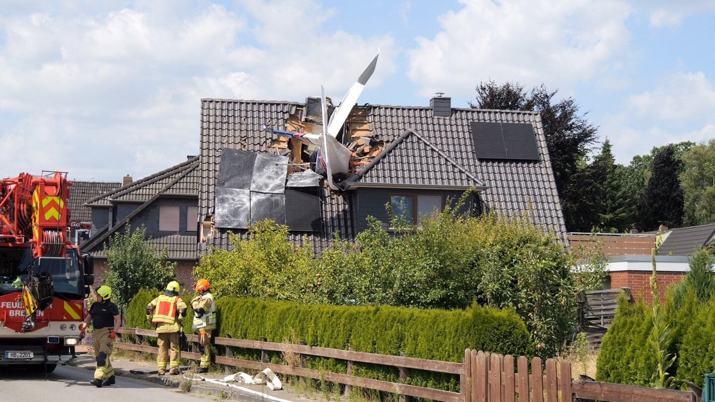 Crashed plane in Ganderkesee Germany