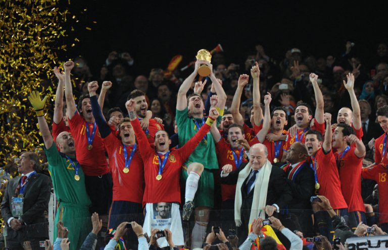 Iker Casillas lifts the 2010 World Cup